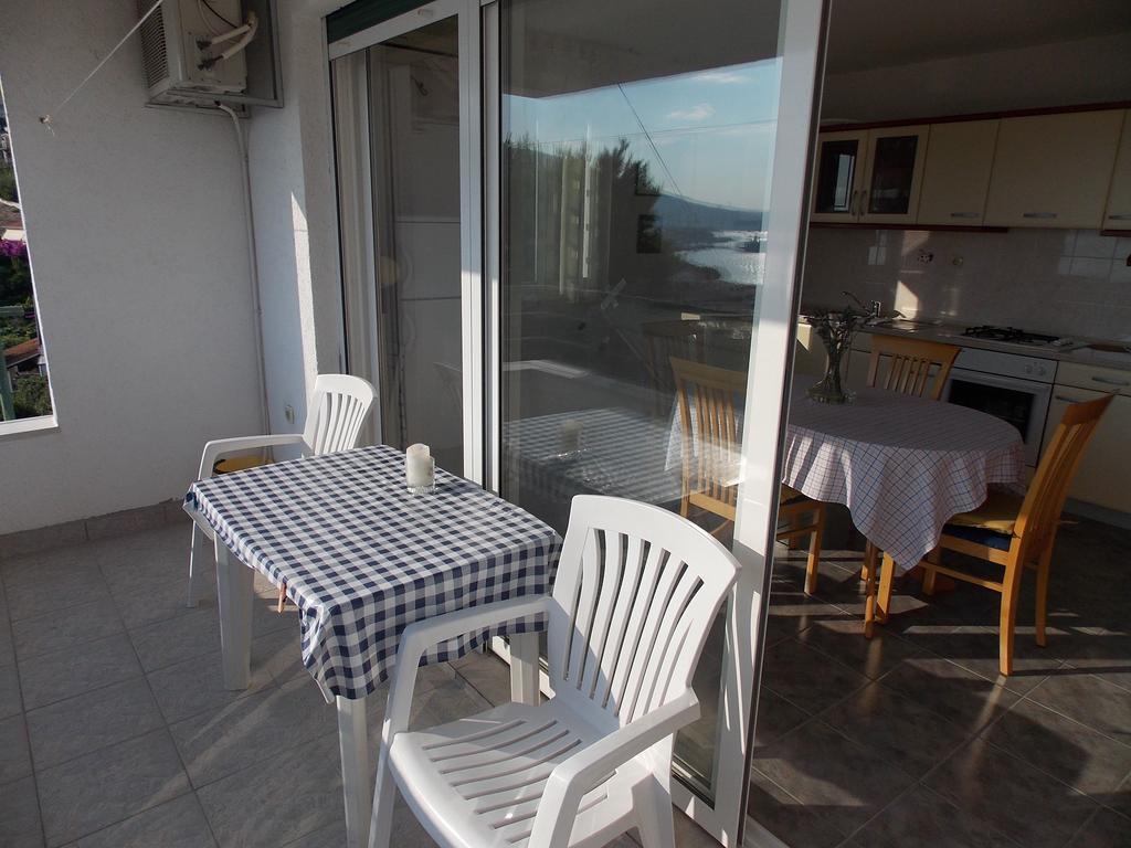 Apartments Villa Goja Trogir Exterior foto