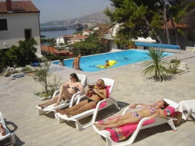 Apartments Villa Goja Trogir Exterior foto